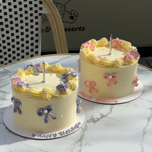 Load image into Gallery viewer, Ribbon Vintage Cake
