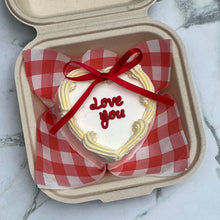 Load image into Gallery viewer, Romantic Love Lunch Box Cake
