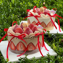 Load image into Gallery viewer, Classic Strawberry Cake
