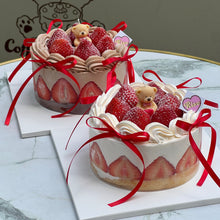 Load image into Gallery viewer, Classic Strawberry Cake
