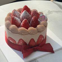 Load image into Gallery viewer, Fresh Cream Chocolate Strawberry Cake
