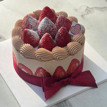 Load image into Gallery viewer, Fresh Cream Chocolate Strawberry Cake
