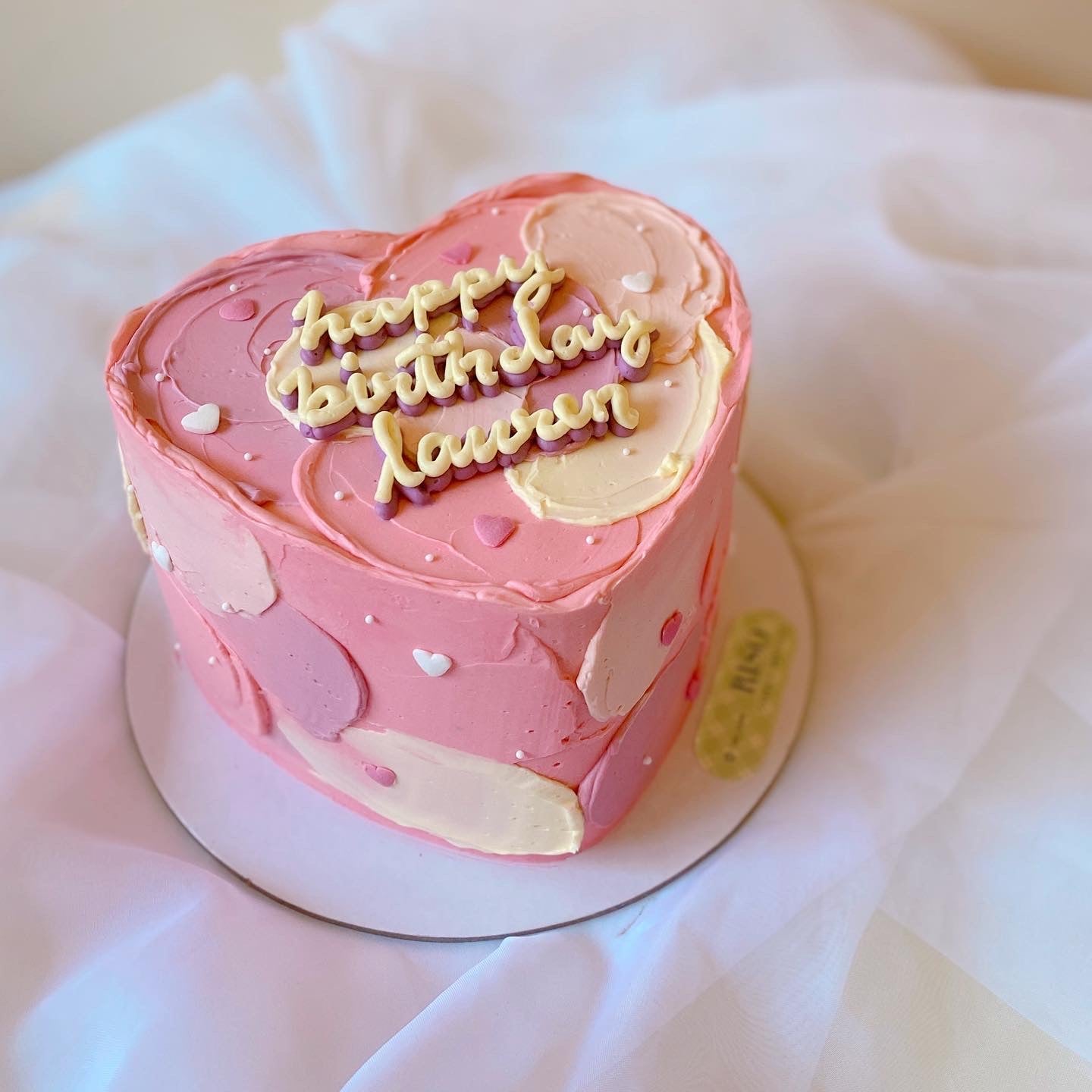 Get the We Heart It app! | Heart shape cake design, Cute birthday cakes,  Cute cakes