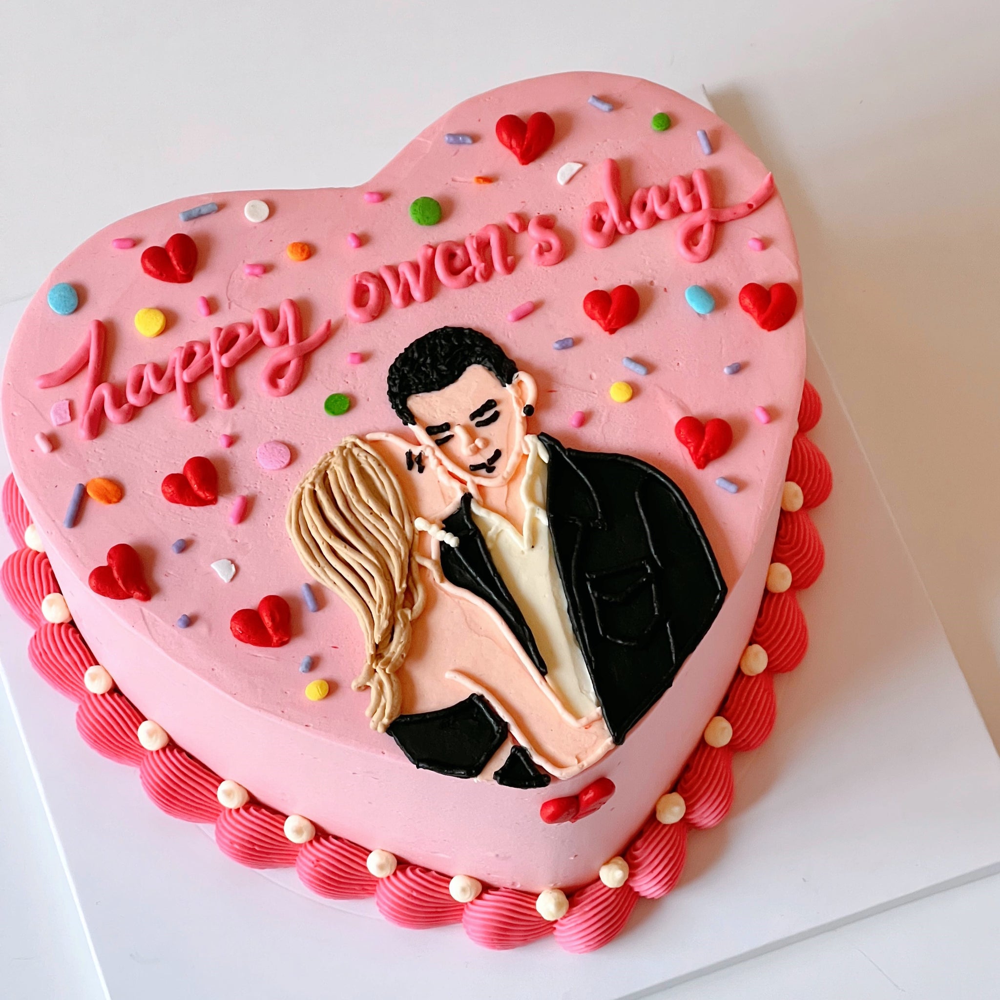 Cake Decorated With An Artwork Of The Couple Background, Picture Cake  Design, Dessert, Cake Powerpoint Background Image And Wallpaper for Free  Download