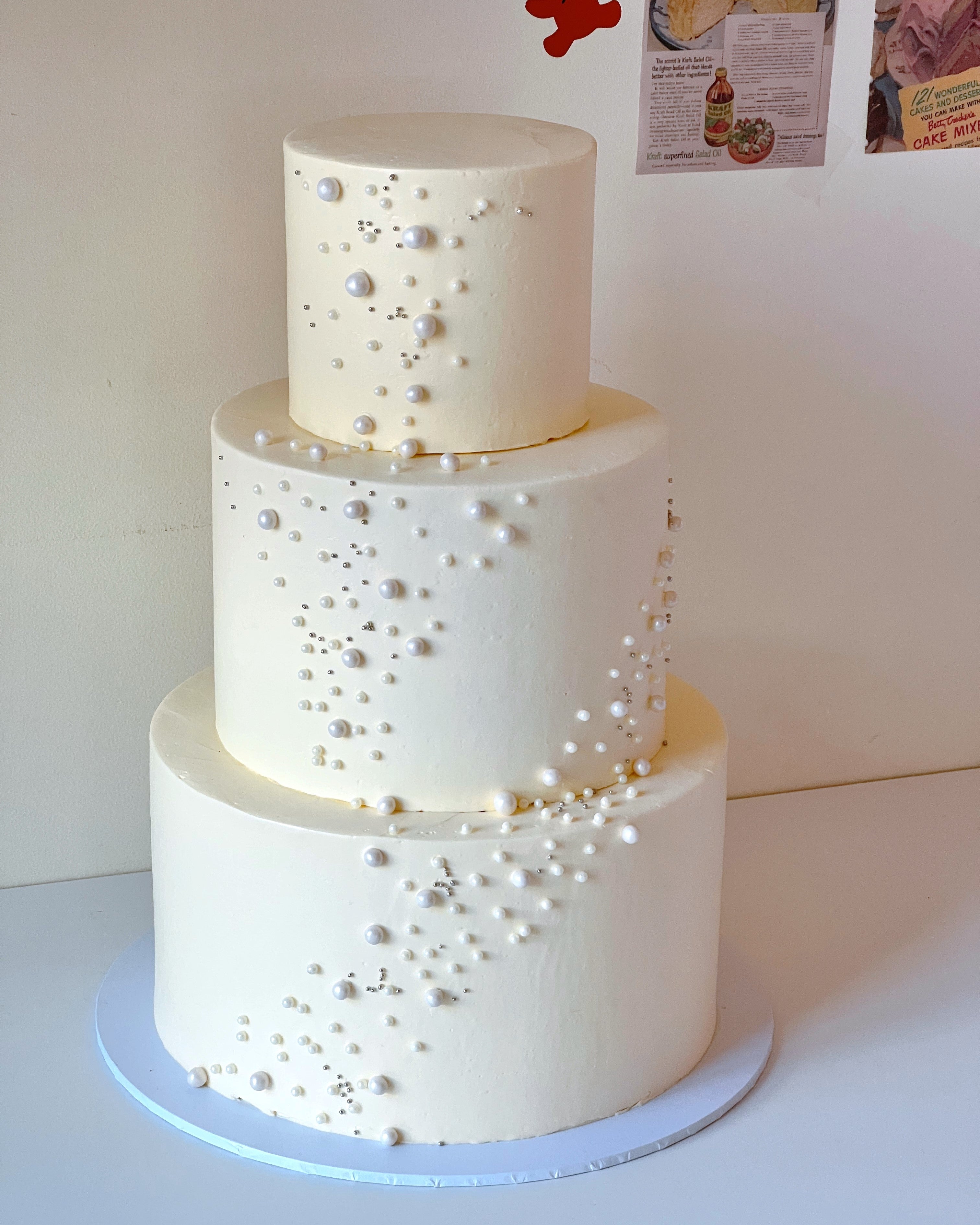 25 Fabulous Wedding Cake Ideas With Pearls - Elegantweddinginvites.com Blog