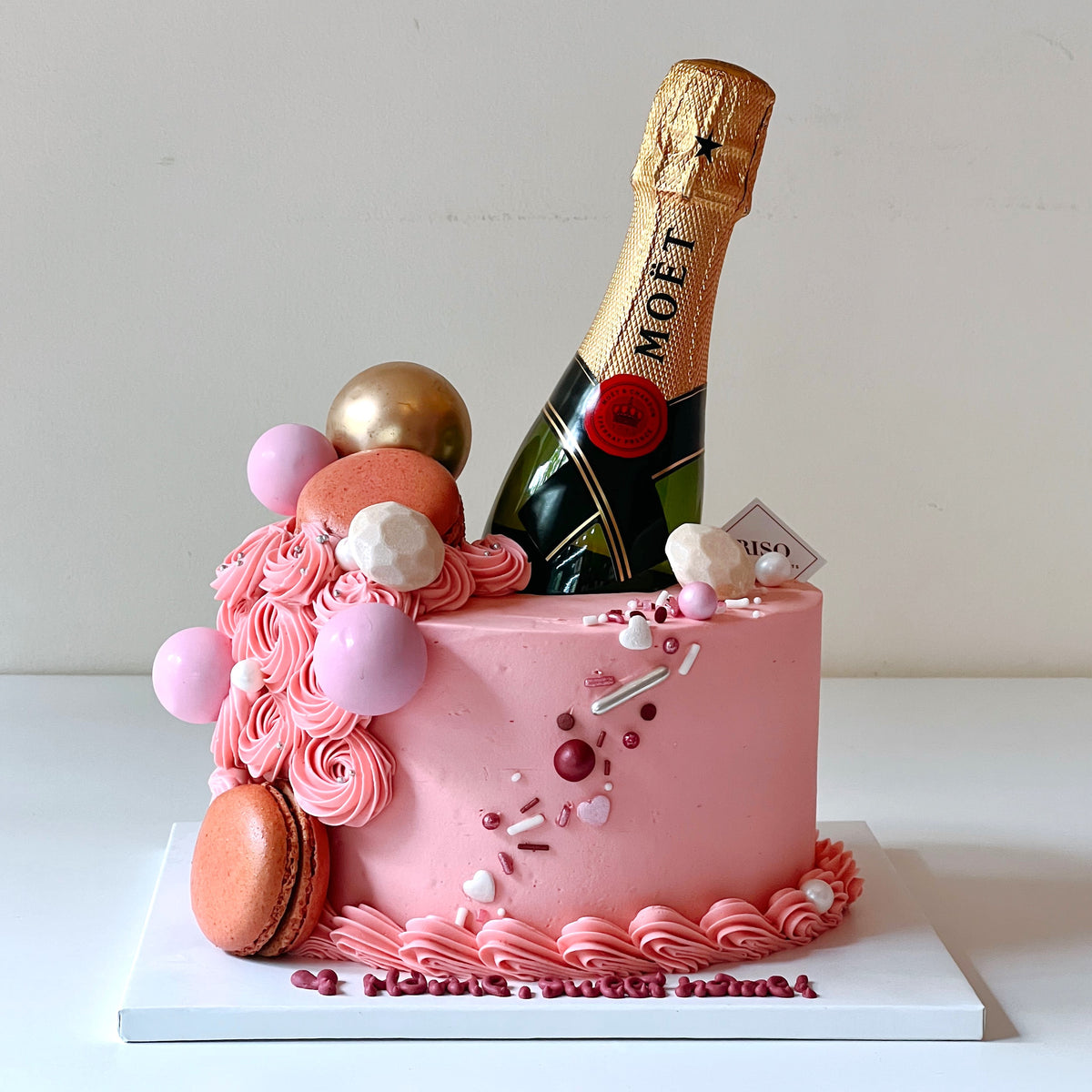 Moet & Chandon Cake – Riso Cake